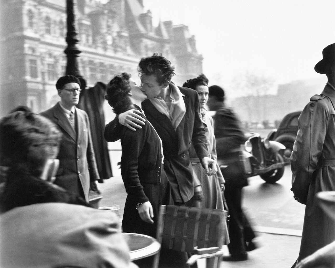 Riaprono le mostre. Dal 21 maggio le foto di Robert Doisneau