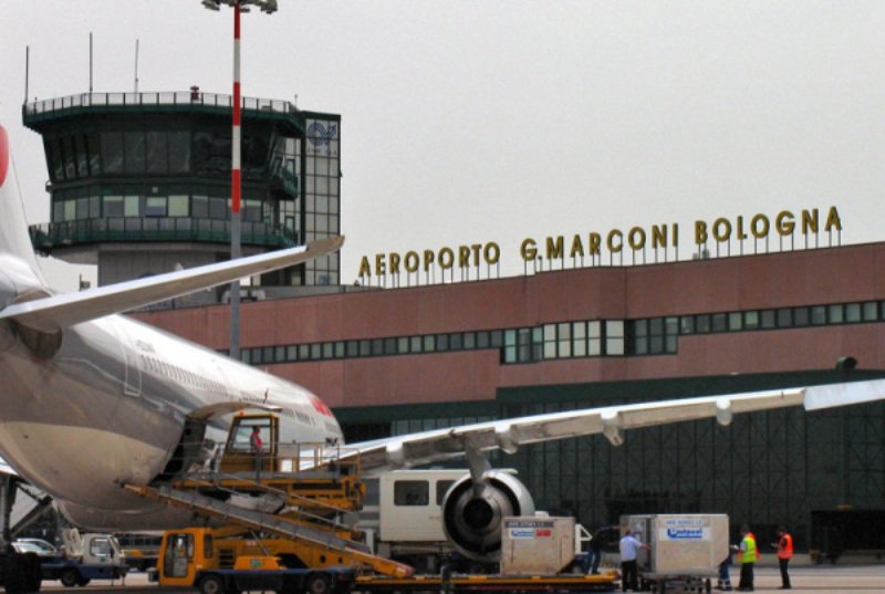 Parti in aereo per le vacanze? Il nostro Hotel è vicino all’aeroporto di Bologna