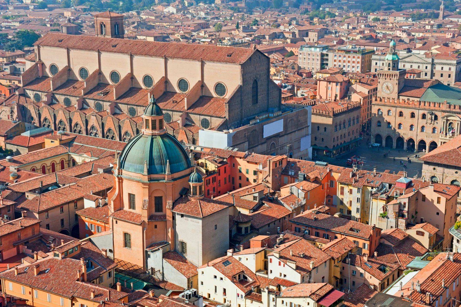 Da Bologna in tour alla scoperta dell’Italia