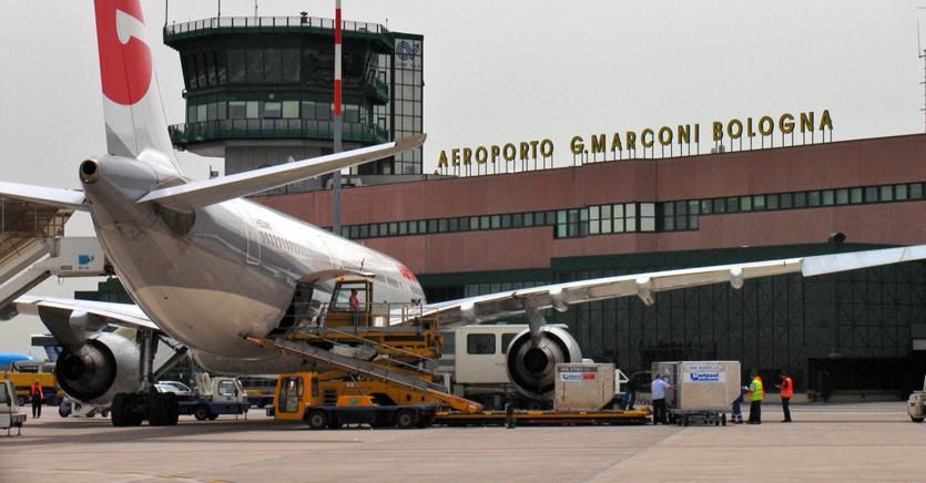 hotel bologna aeroporoto