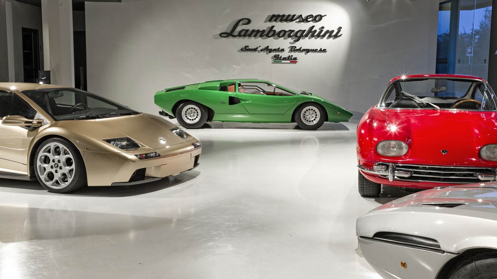 Lamborghini: la storia e la leggenda nel Museo di Funo di Argelato