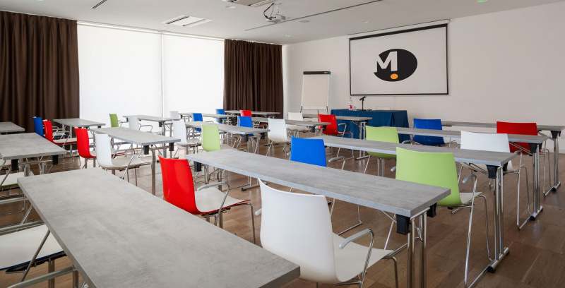 TERRACE meeting room